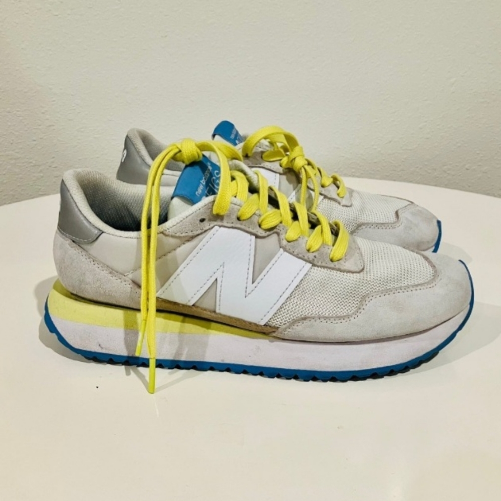 Figs New Balance 237